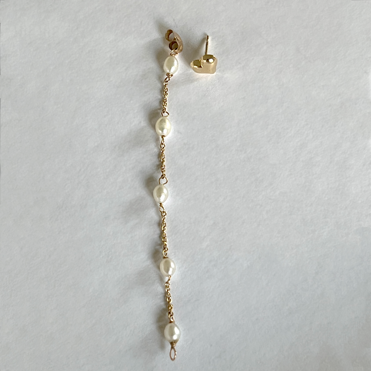 Simple Heart Stud