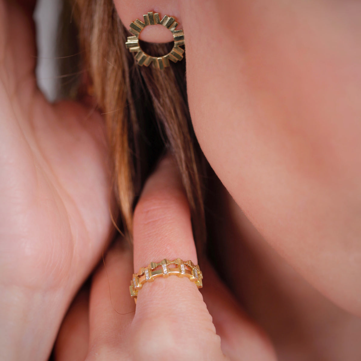 Aiva Yellow Gold Diamond Ring